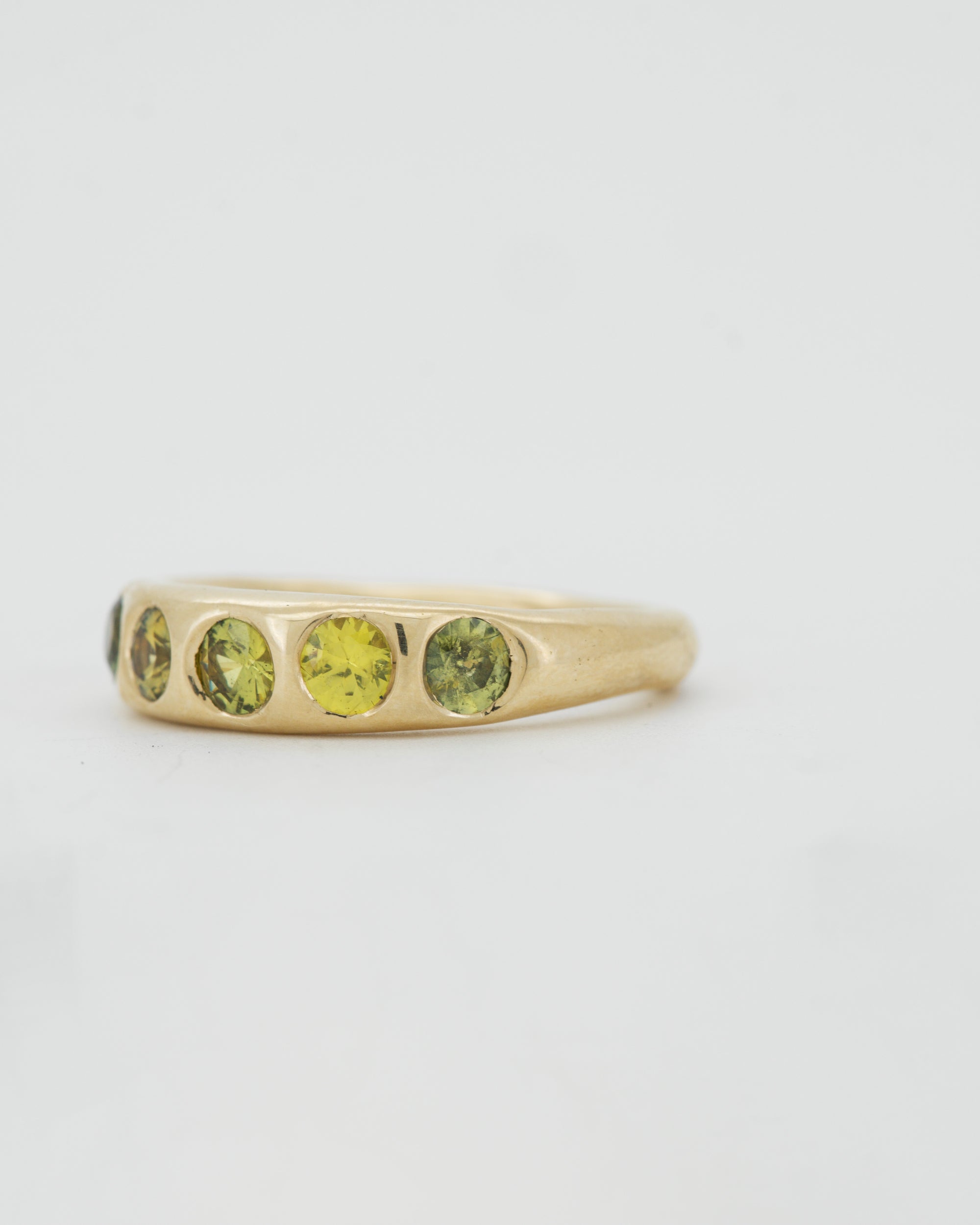 9ct yellow gold Slender Nuque + yellow sapphires
