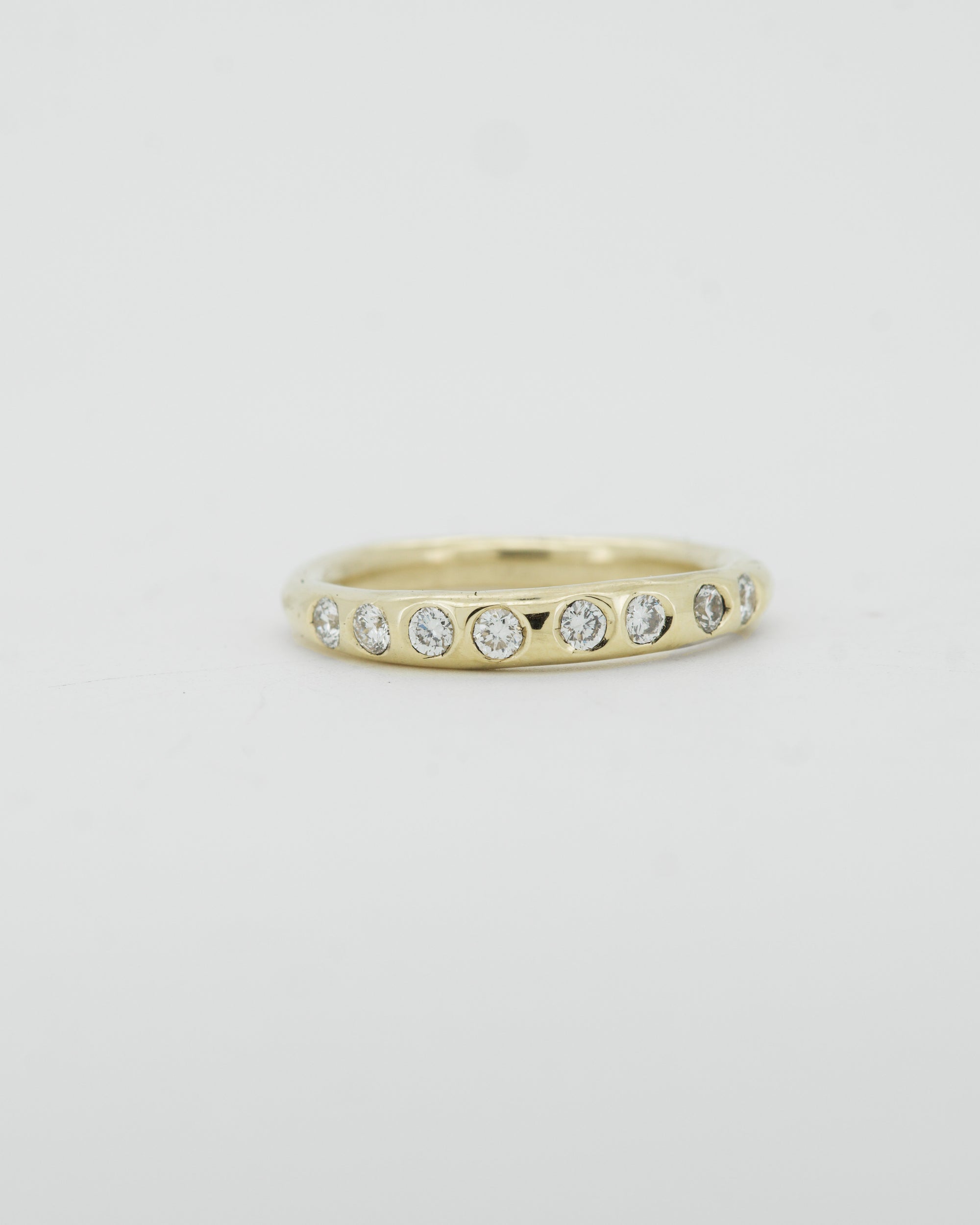 Slender Slender Nuque + diamonds