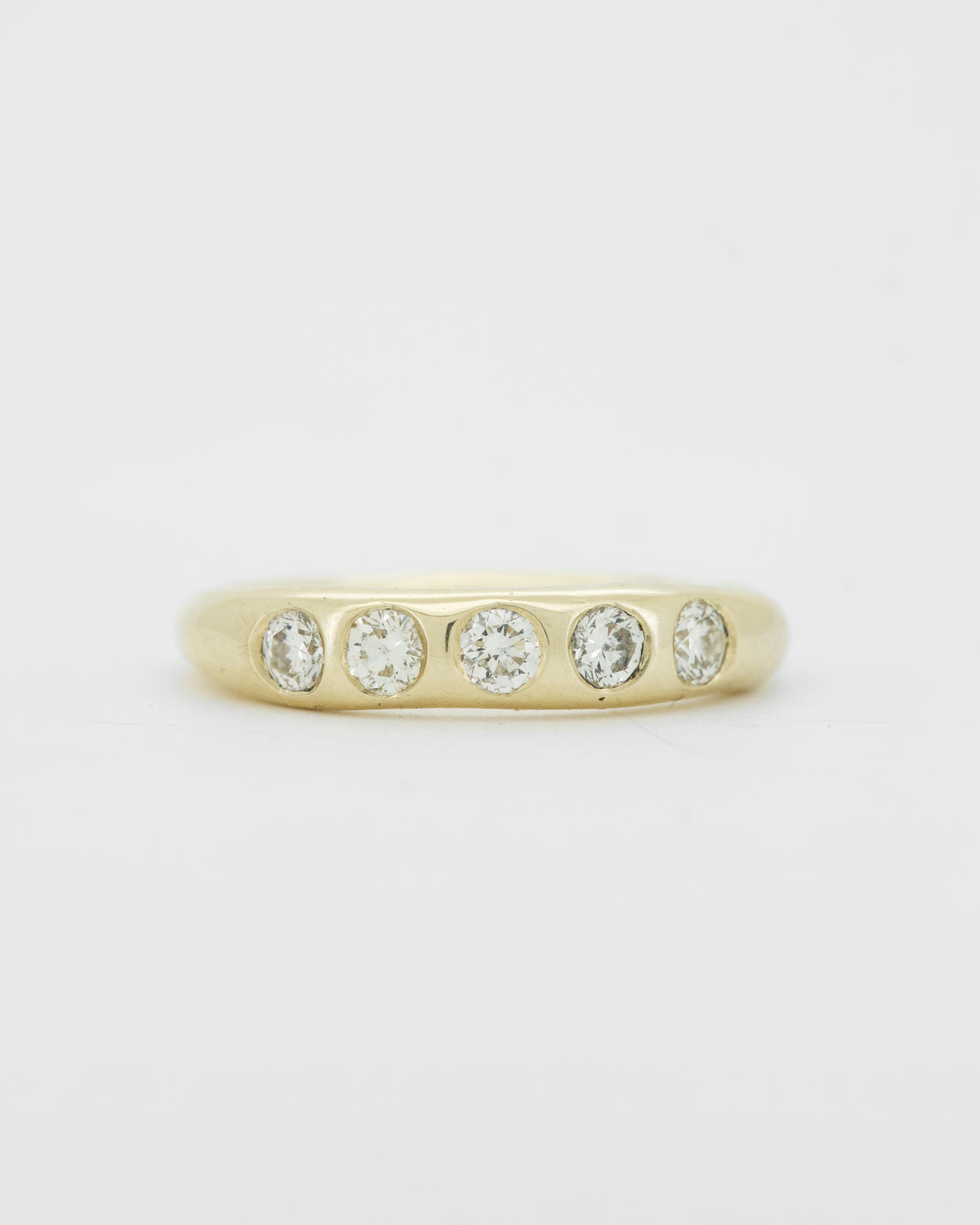 Slender Nuque + diamonds