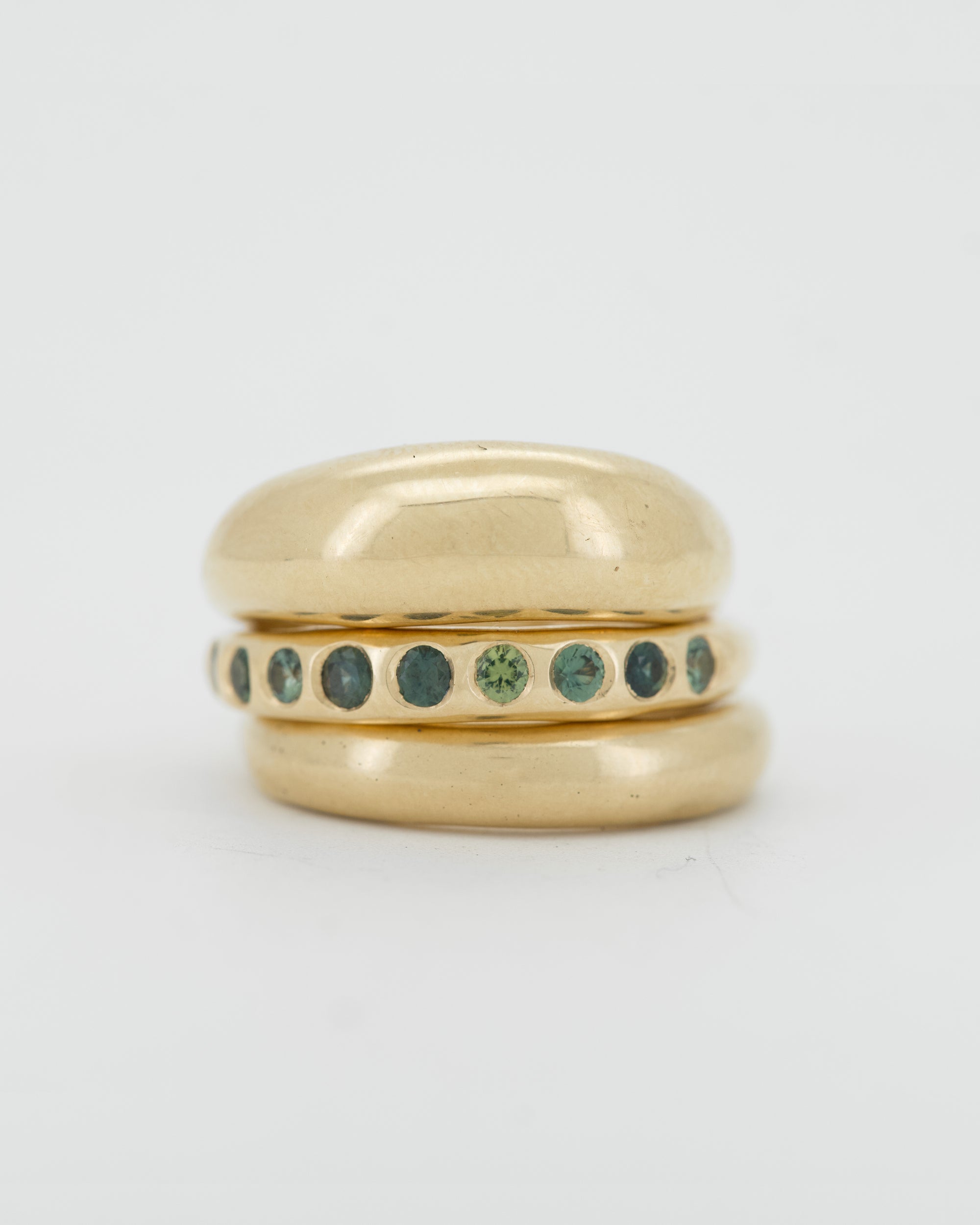 Slender Nuque + teal sapphires