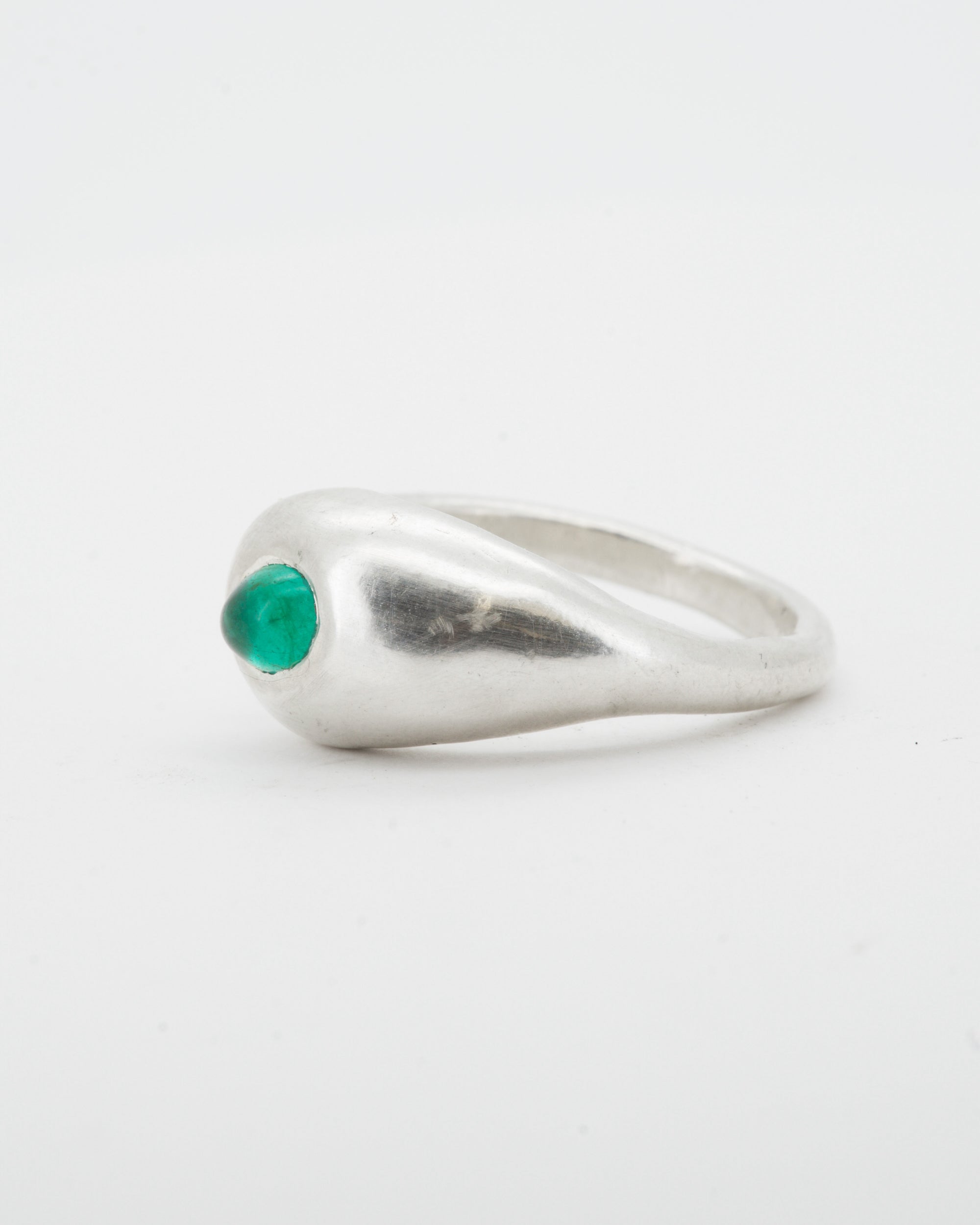 Drip Ring + emearld cabochon