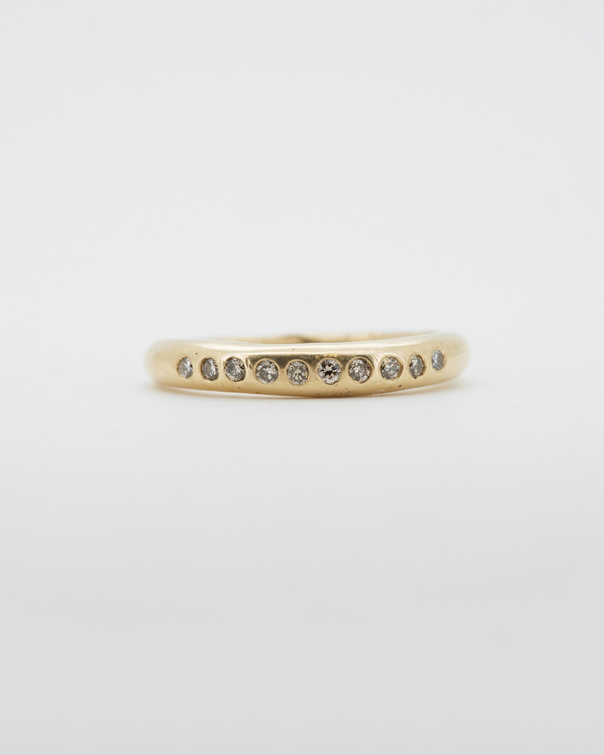 Solid 9ct gold slender Nuque + champagne diamonds - ready-to-send