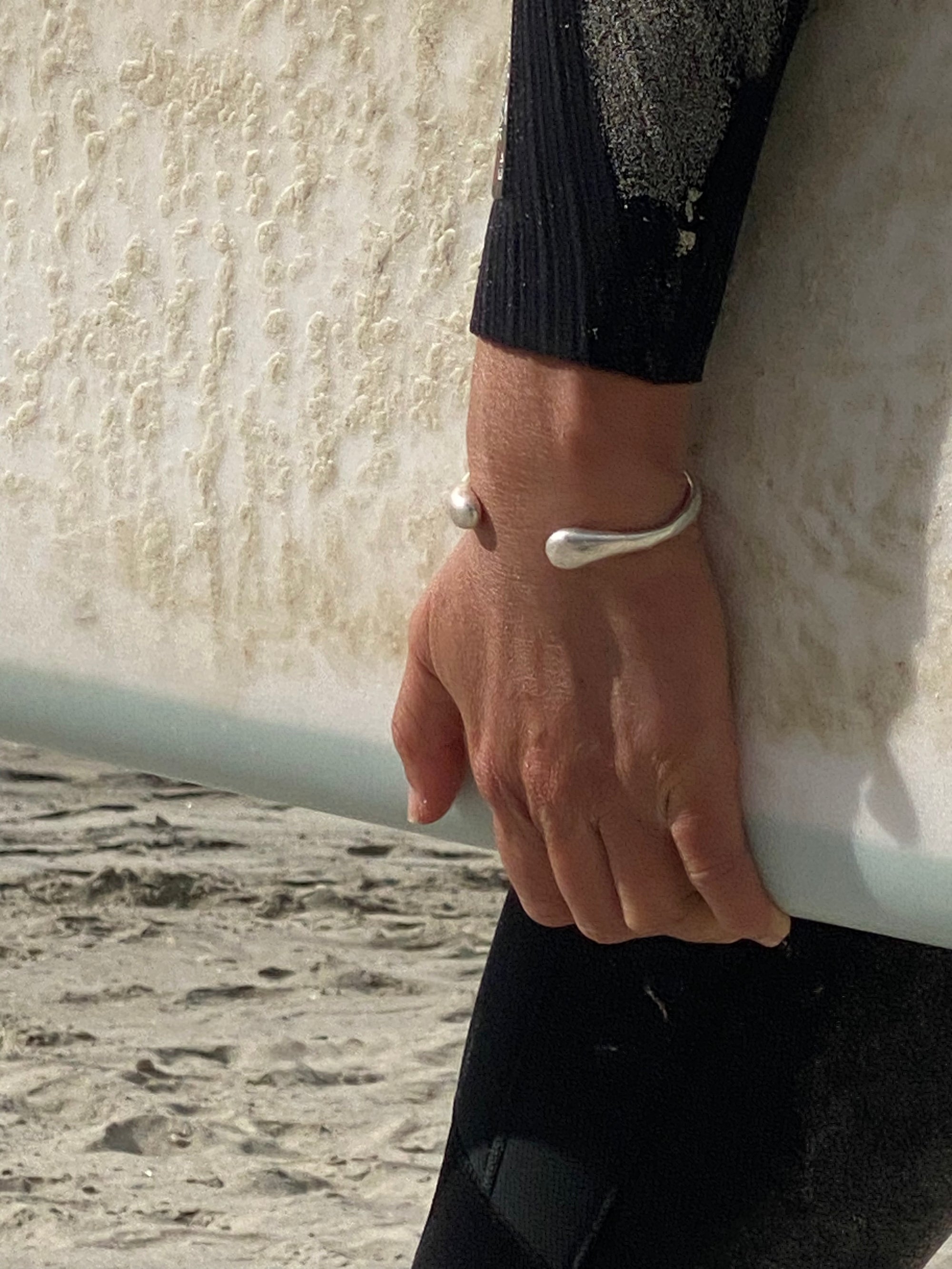 Drip Cuff - ready-to-send