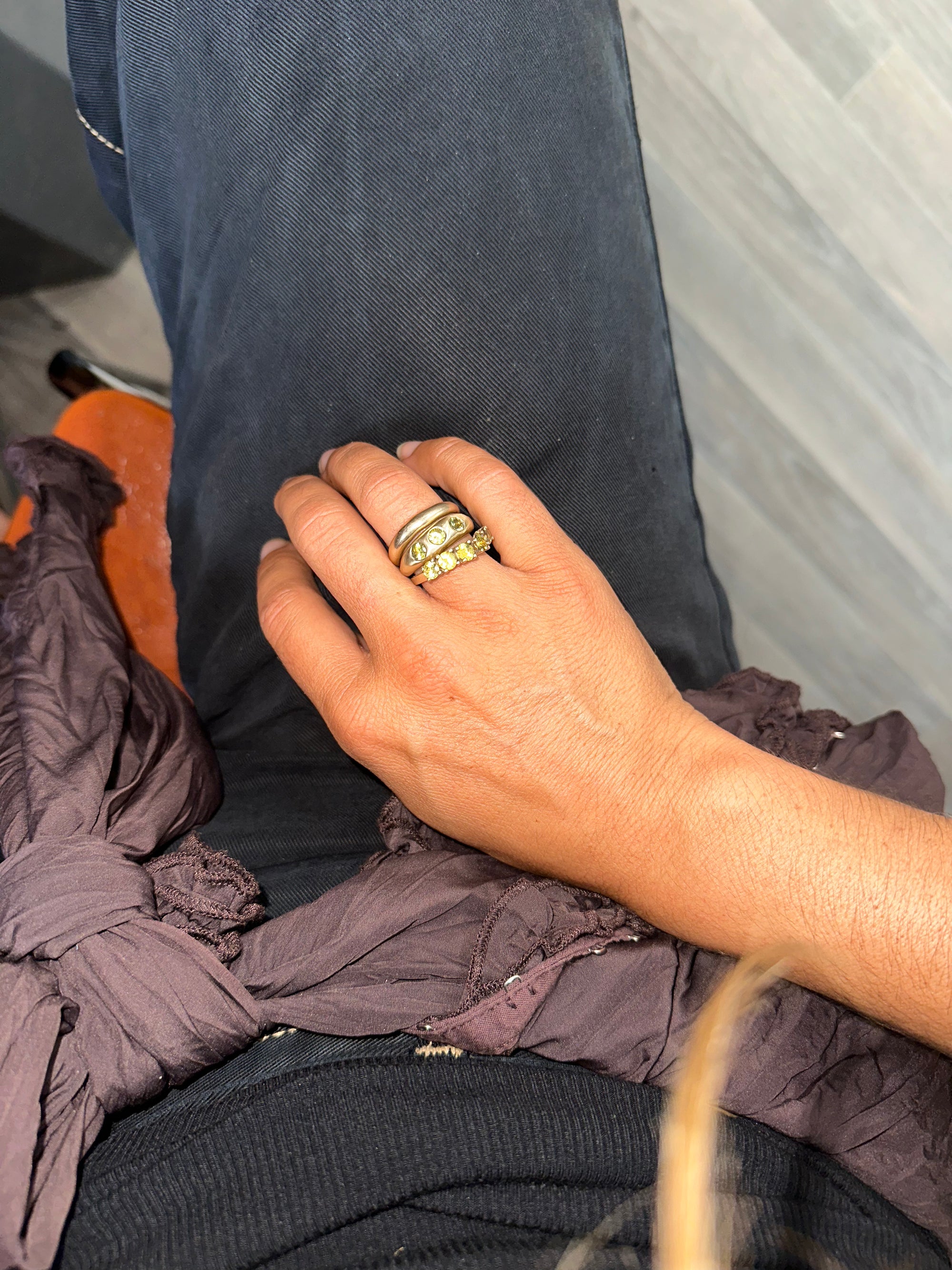 9ct yellow gold Nuque + yellow sapphires