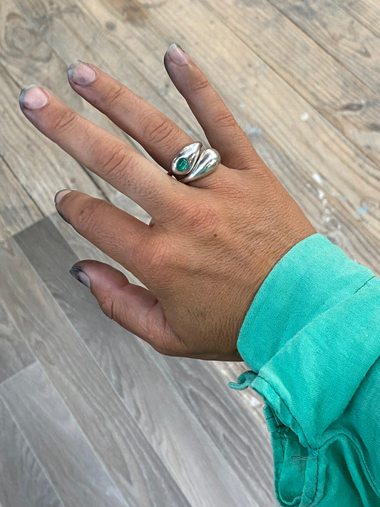 Drip Ring + emearld cabochon
