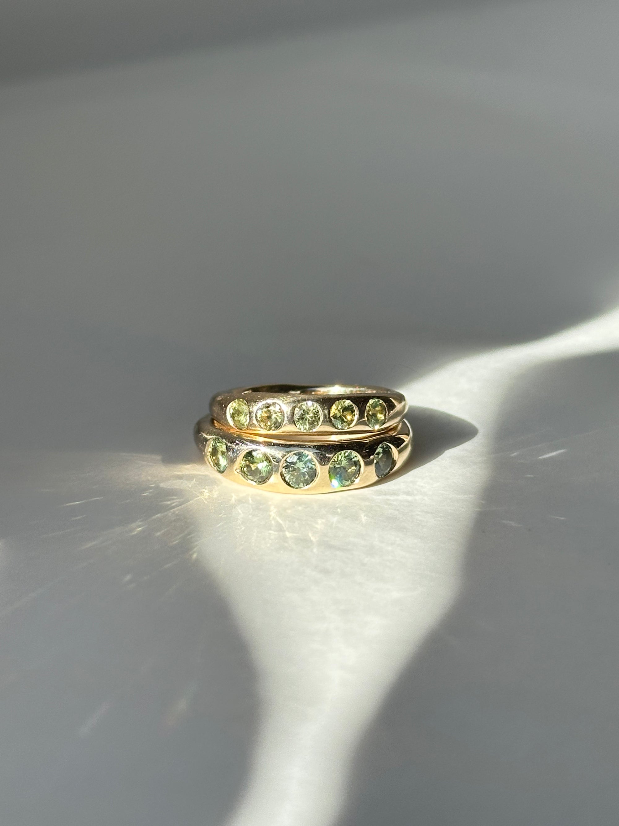 Slender Nuque + yellow sapphires